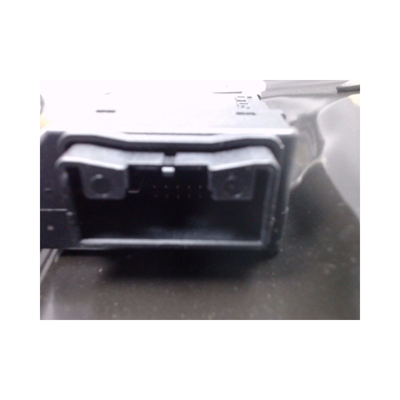 MECANISME+MOTEUR LEVE-GLACE ARRIERE GAUCHE VOLKSWAGEN PASSAT 2010-