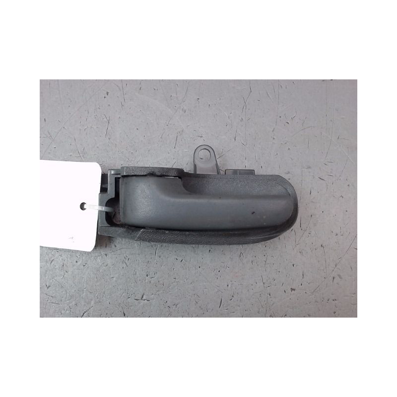POIGNEE INTERIEURE PORTE AVANT GAUCHE TOYOTA AYGO I Phase 2 2009-2012