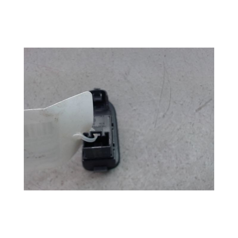 COMMANDE LEVE-GLACE PORTE ARD VOLKSWAGEN GOLF VI (1K) 2008-2013