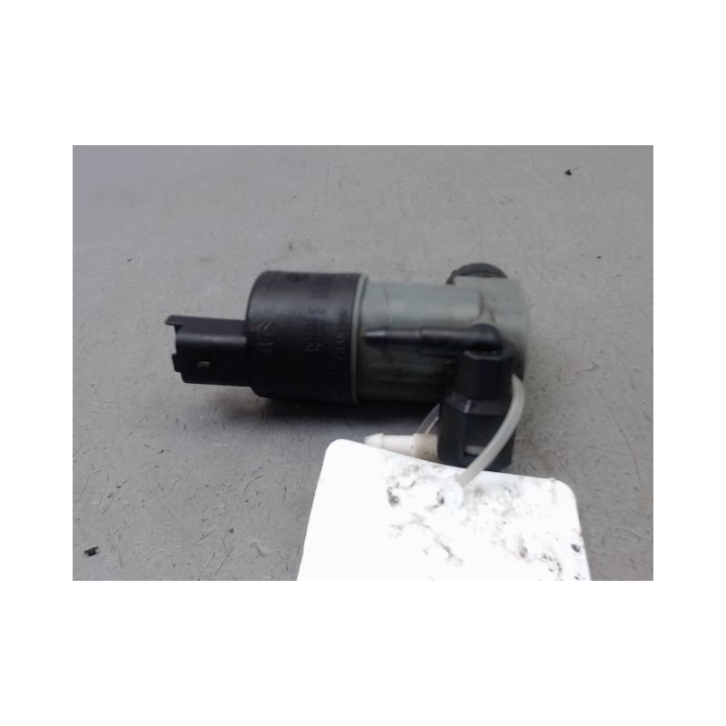 POMPE LAVE-GLACE AVANT DACIA DUSTER BREAK Phase 1 2010-2013