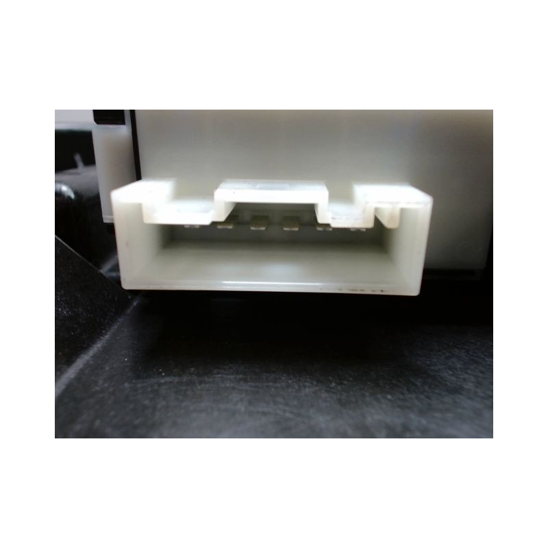 MECANISME+MOTEUR LEVE-GLACE ARRIERE GAUCHE B.M.W. SERIE 1