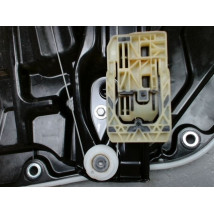 MECANISME+MOTEUR LEVE-GLACE ARRIERE GAUCHE B.M.W. SERIE 1