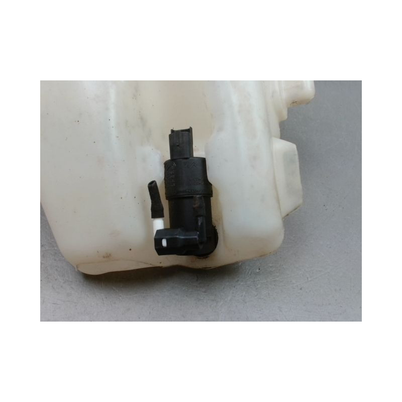 RESERVOIR LAVE-GLACE AVANT RENAULT ESPACE MONOSP. IV Phase 1 2002-2006