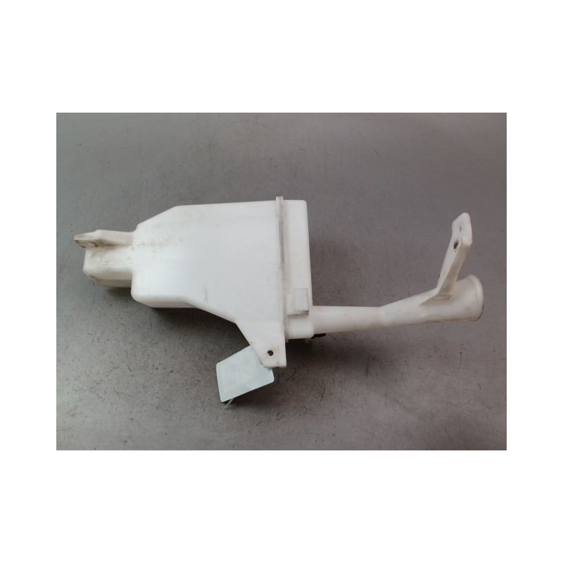 RESERVOIR LAVE-GLACE AVANT NISSAN NOTE