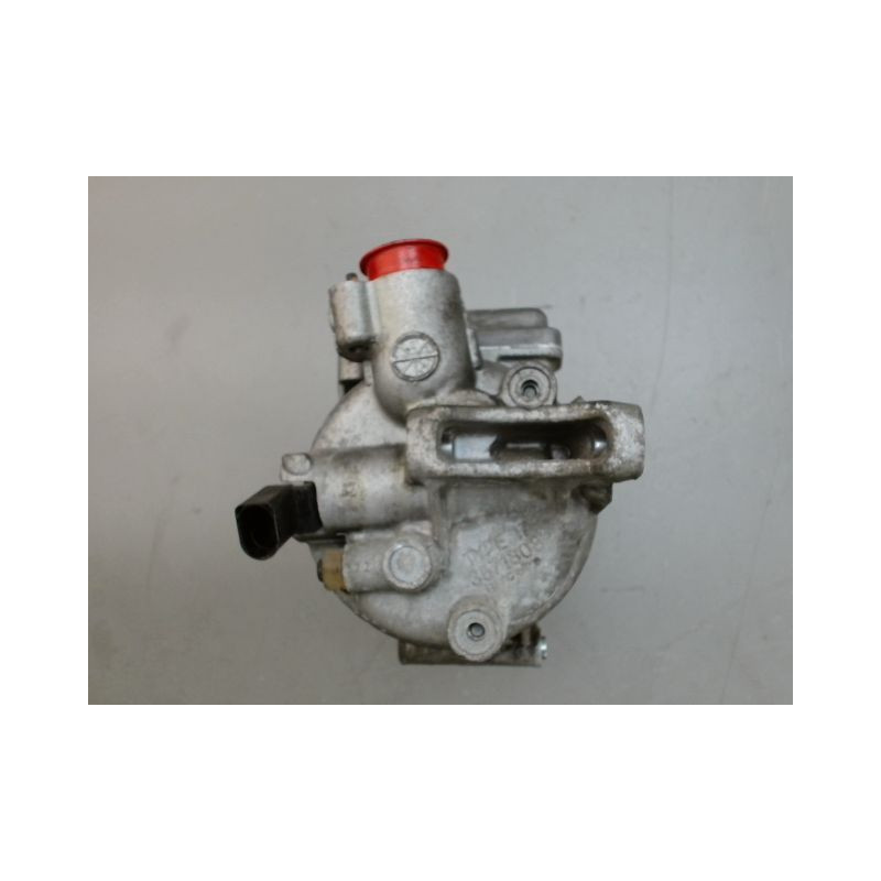 COMPRESSEUR AIR CONDITIONNE VOLKSWAGEN POLO