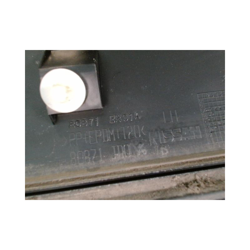 PROTECTION PORTE AVANT GAUCHE NISSAN QASHQAI