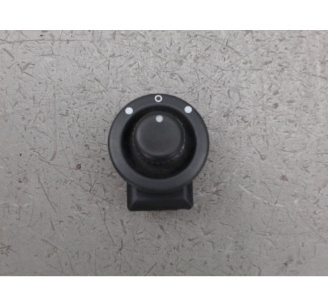 COMMANDE RETROVISSEUR EXT ELECTRIQUE