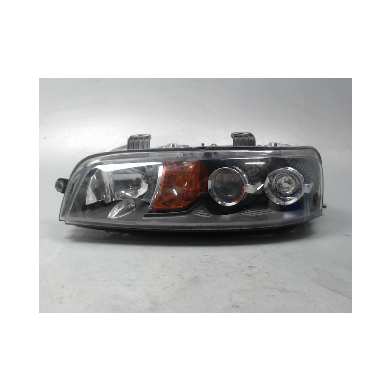 PHARE GAUCHE FIAT PUNTO 99-2003