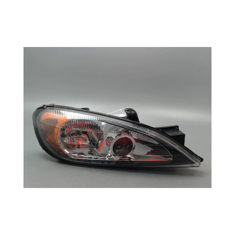 PHARE DROIT NISSAN PRIMERA 99-2002