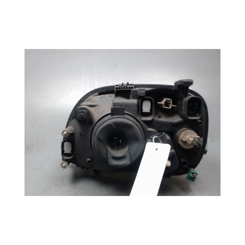 PHARE DROIT NISSAN MICRA 98-2000