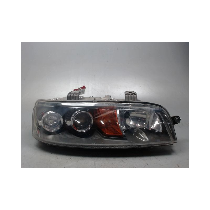 PHARE DROIT FIAT PUNTO 2 PHASE 1 1.9D - 8V