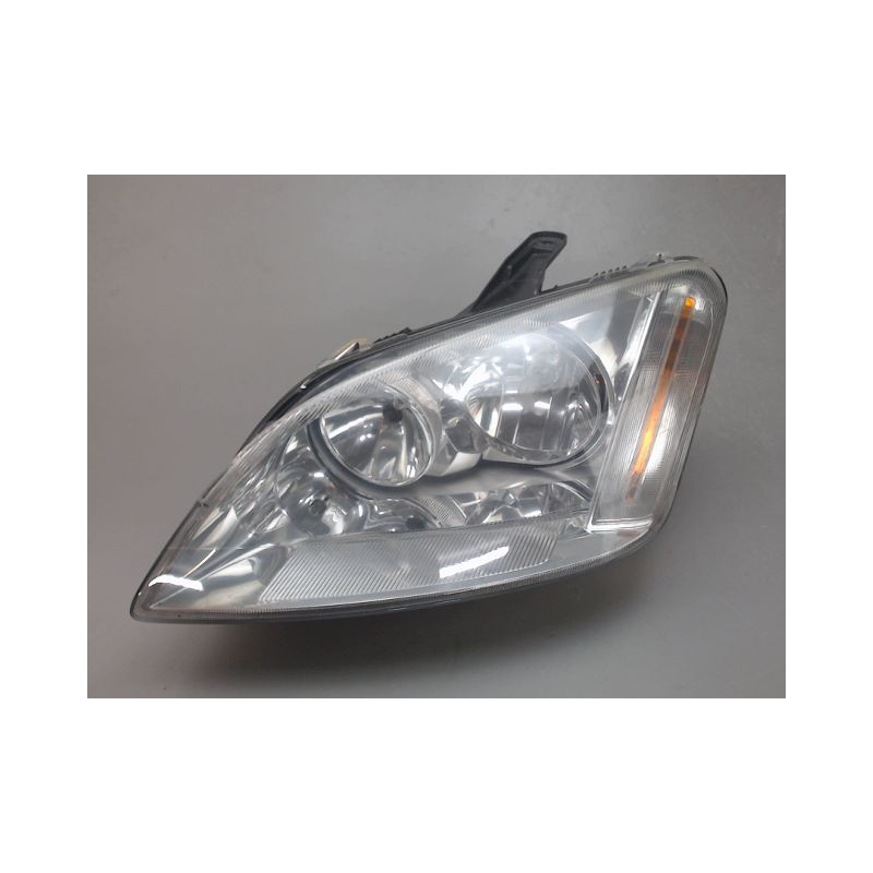 PHARE GAUCHE FORD FOCUS