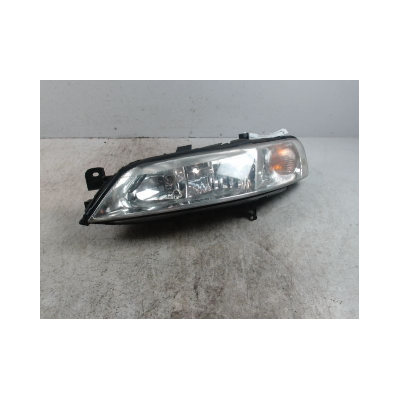 PHARE GAUCHE OPEL VECTRA 99-2002