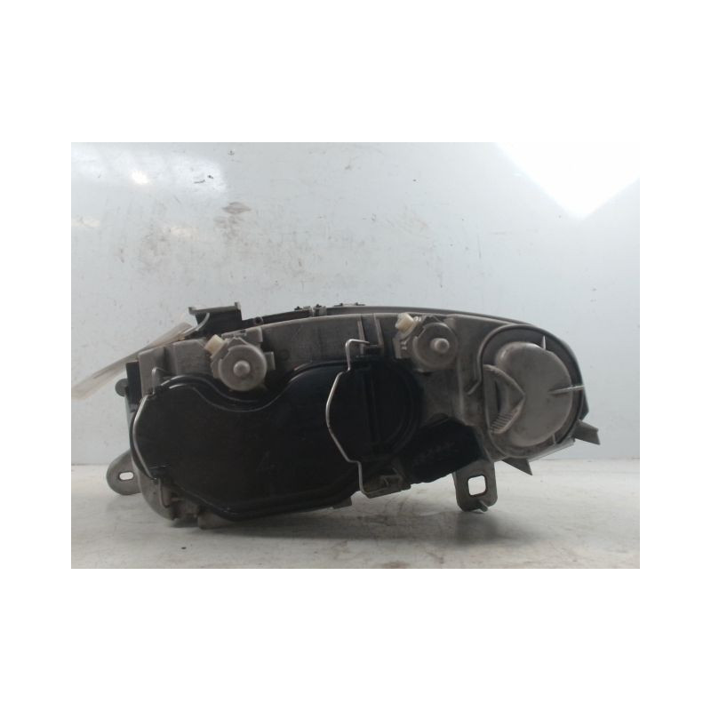 PHARE DROIT ALFA ROMEO 147 5P