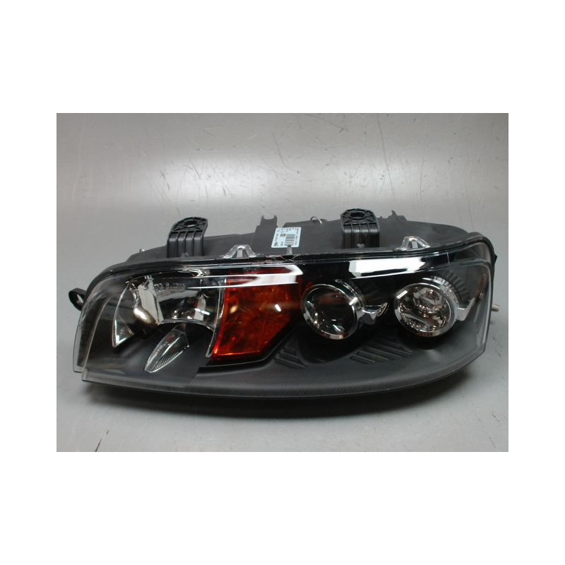 PHARE GAUCHE FIAT PUNTO 99-2003