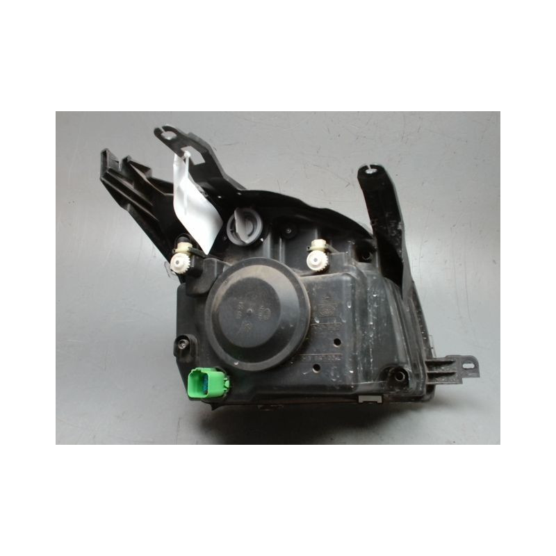 PHARE GAUCHE FORD FUSION 2005-
