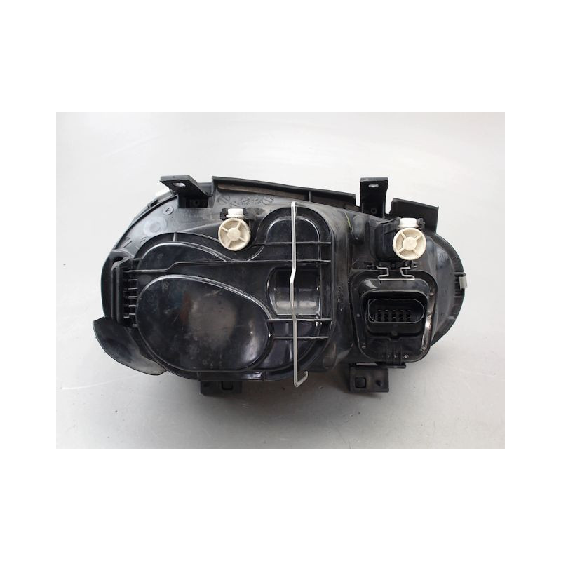 PHARE GAUCHE VOLKSWAGEN GOLF