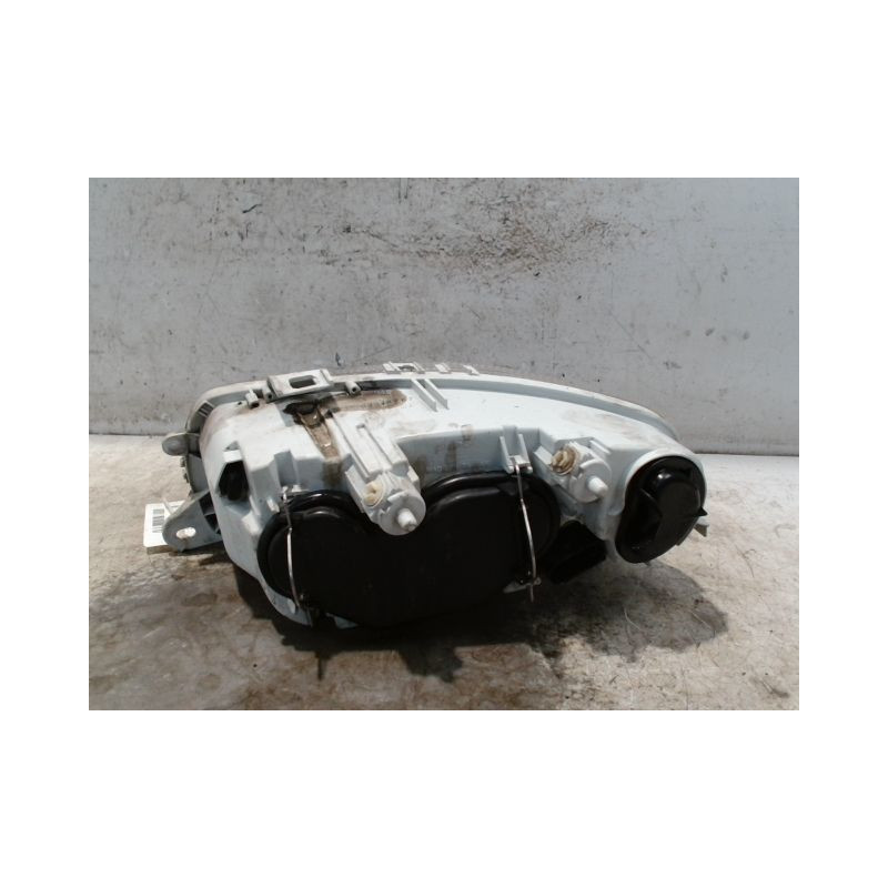PHARE DROIT ALFA ROMEO 147 2004-