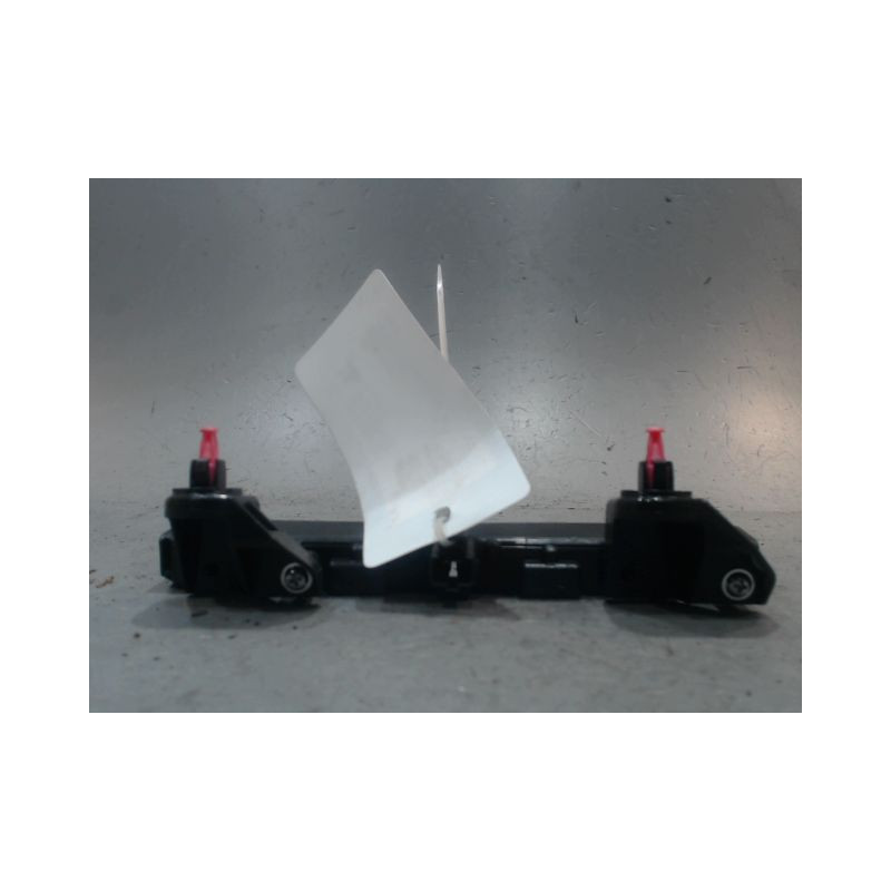 FEUX STOP SUPPLEMENTAIRE TOYOTA AURIS