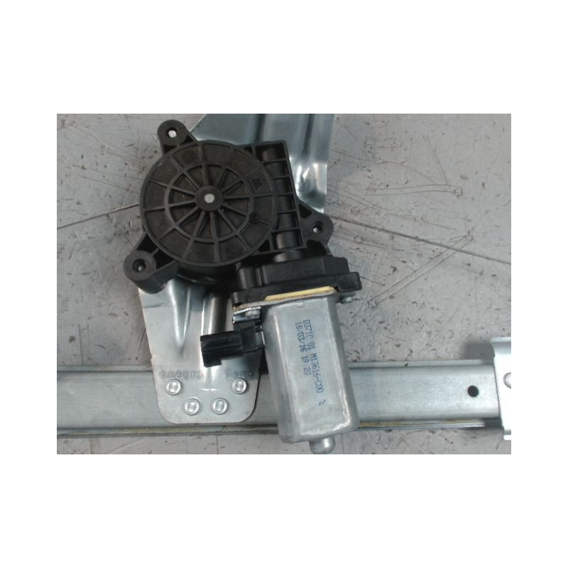 MECANISME+MOTEUR LEVE-GLACE AVANT DROIT DACIA SANDERO 2008-