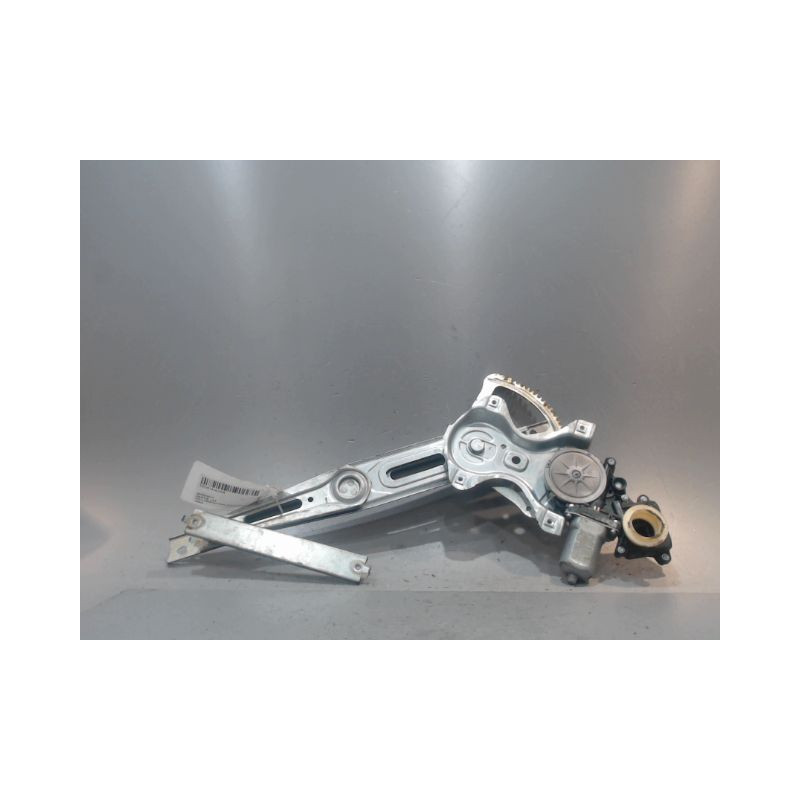 MECANISME+MOTEUR LEVE-GLACE AVANT DROIT TOYOTA AURIS