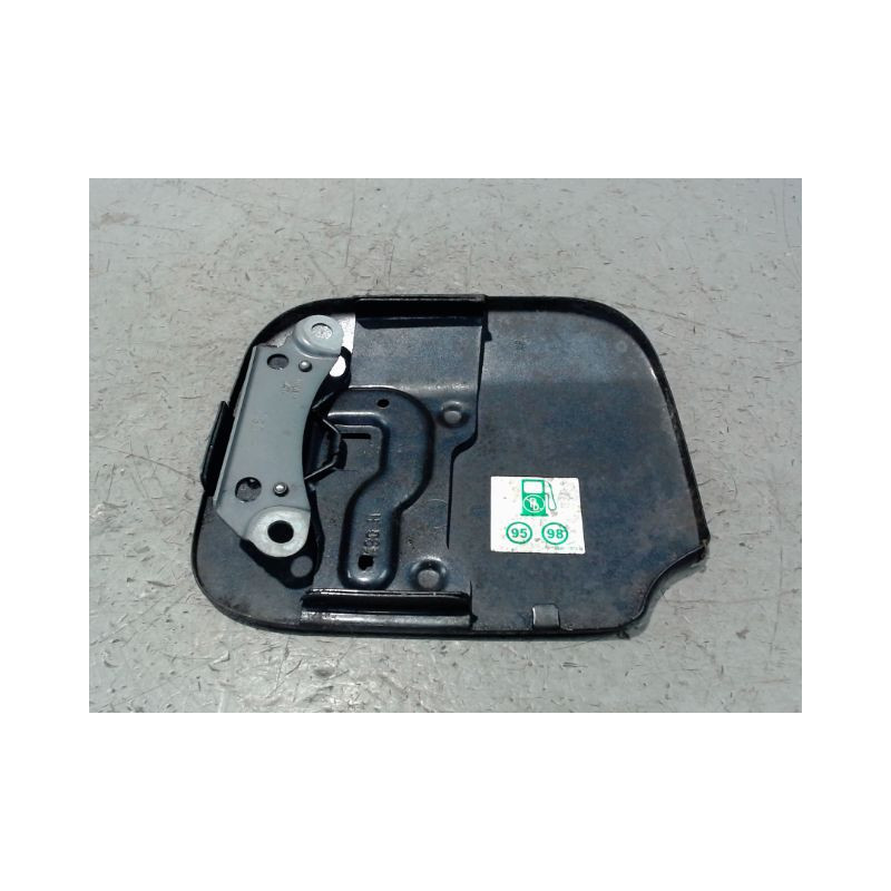 VOLET DE TRAPPE CARBURANT DACIA SANDERO 2008-