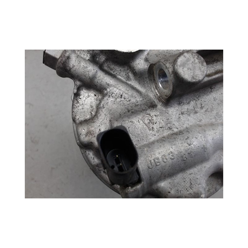 COMPRESSEUR AIR CONDITIONNE VOLKSWAGEN GOLF