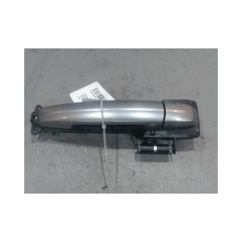 POIGNEE EXTERIEURE PORTE AVANT DROIT SUZUKI SWIFT