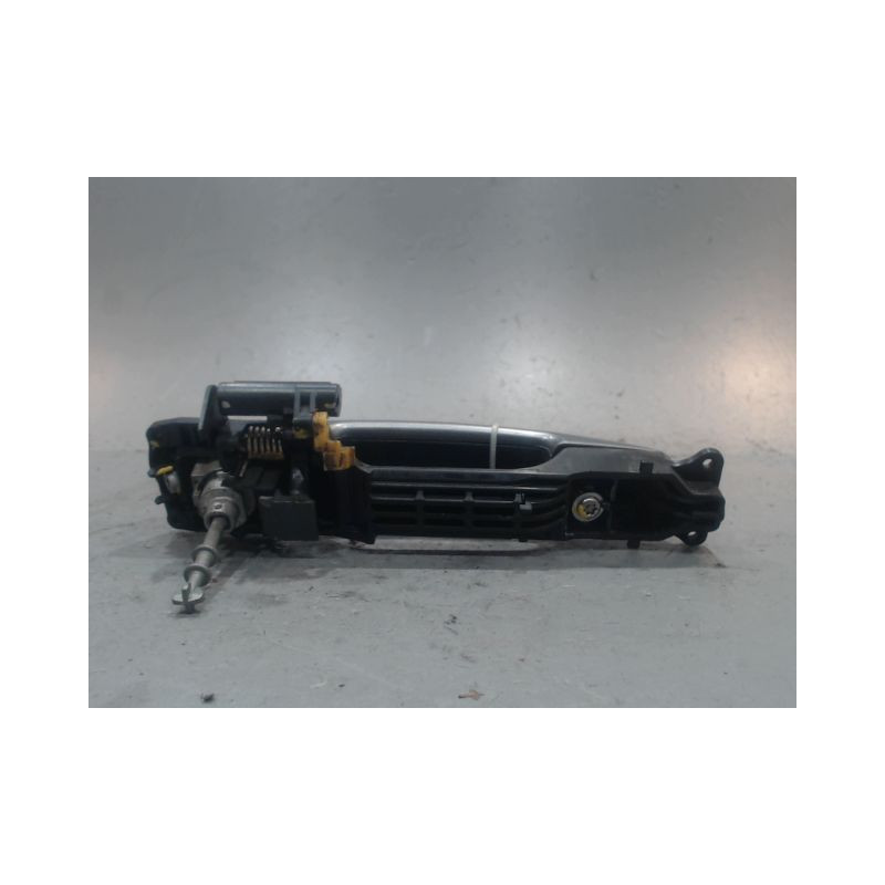 POIGNEE EXTERIEURE PORTE AVANT GAUCHE SUZUKI SWIFT