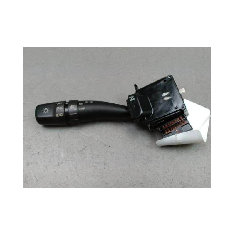 COMMANDE ECLAIRAGE HYUNDAI TRAJET MONOSP. 2000-2007
