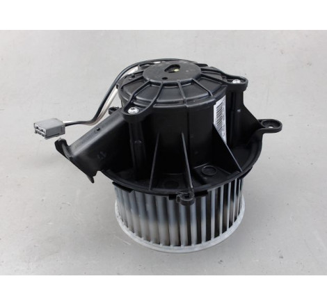 MOTEUR VENTILATEUR CHAUFFAGE