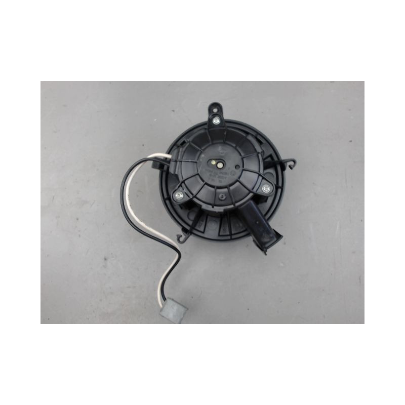 MOTEUR VENTILATEUR CHAUFFAGE OPEL ZAFIRA