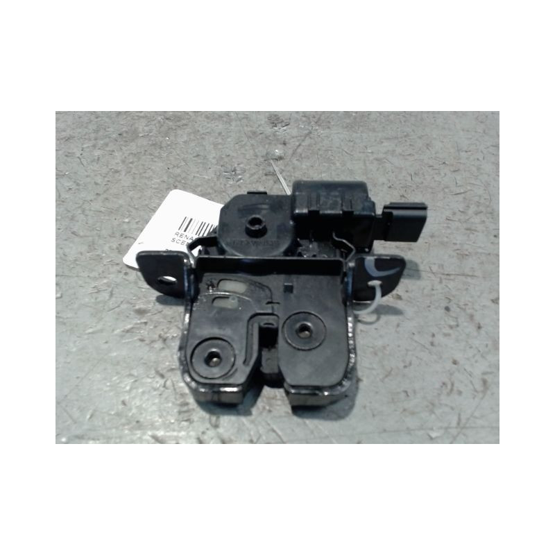 SERRURE HAYON  RENAULT SCENIC III 2009-