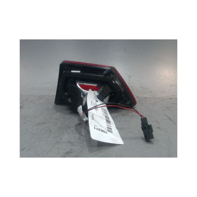 FEU ARRIERE INTERIEUR GAUCHE RENAULT CLIO