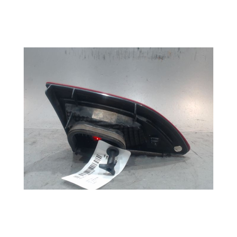 FEU ARRIERE INTERIEUR DROIT RENAULT MEGANE