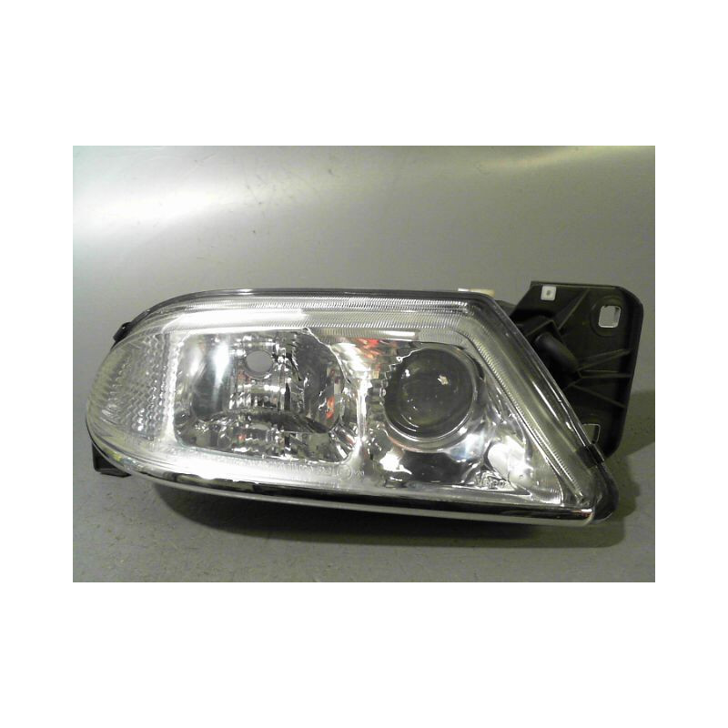 PHARE DROIT ALFA ROMEO 166