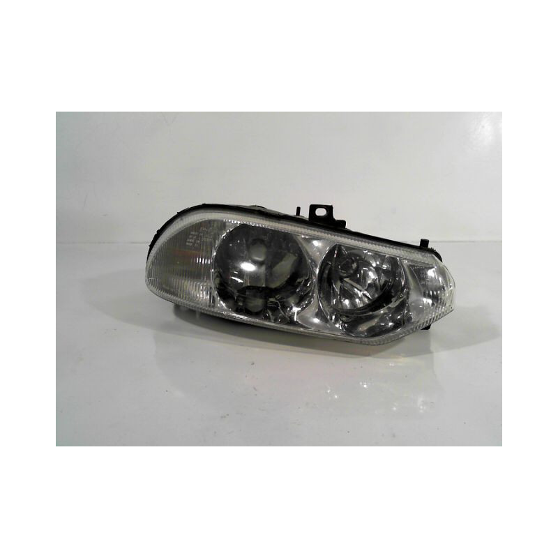 PHARE DROIT ALFA ROMEO 156 - 2001
