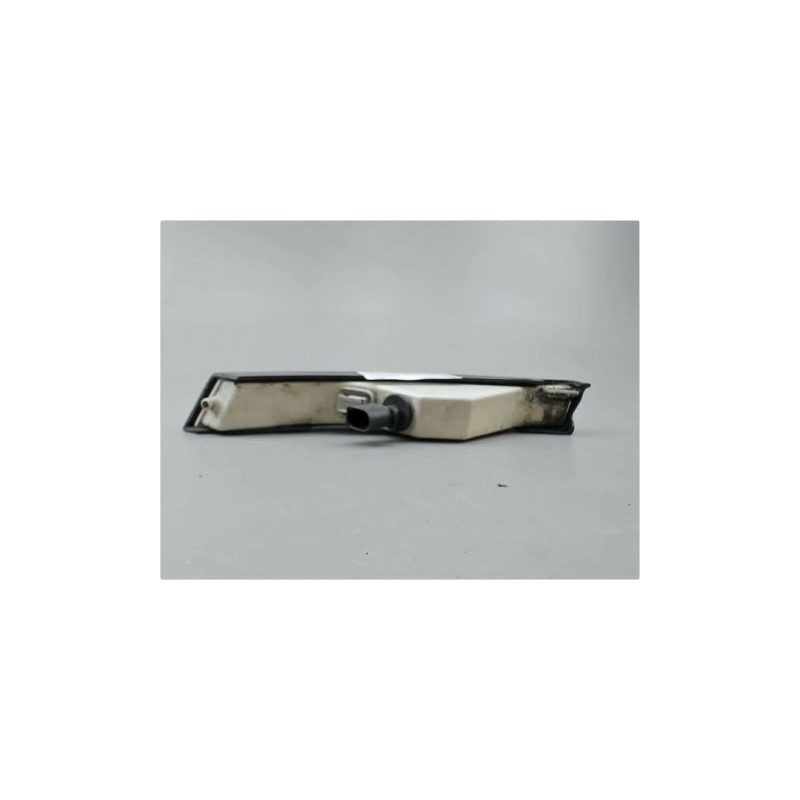 CLIGNOTANT DROIT VOLKSWAGEN PASSAT