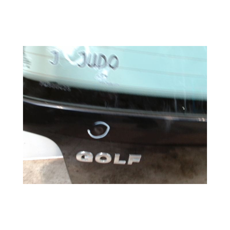 HAYON VOLKSWAGEN GOLF 4 .  DIESEL