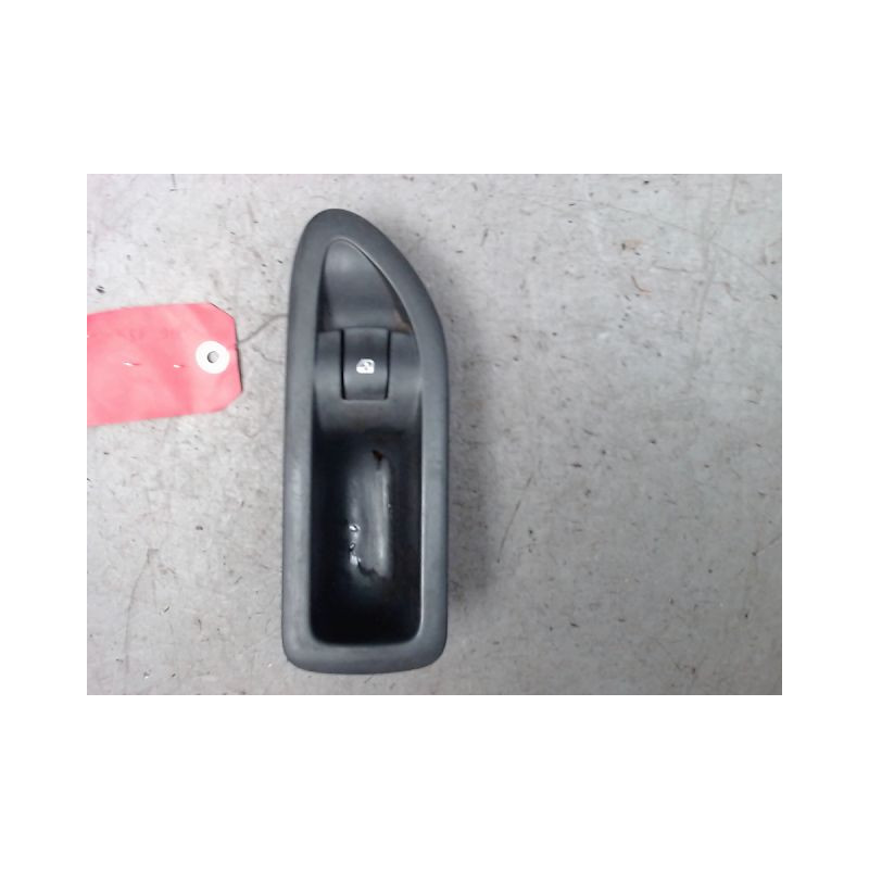 COMMANDE LEVE-GLACE PORTE ARG RENAULT LAGUNA 2 PHASE 2 DIESEL