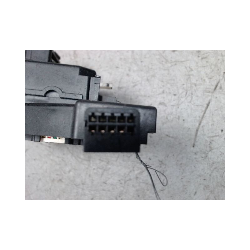 COMMANDE CLIGNOTANT VOLKSWAGEN GOLF 5 1.9 TDI - 8V TURBO