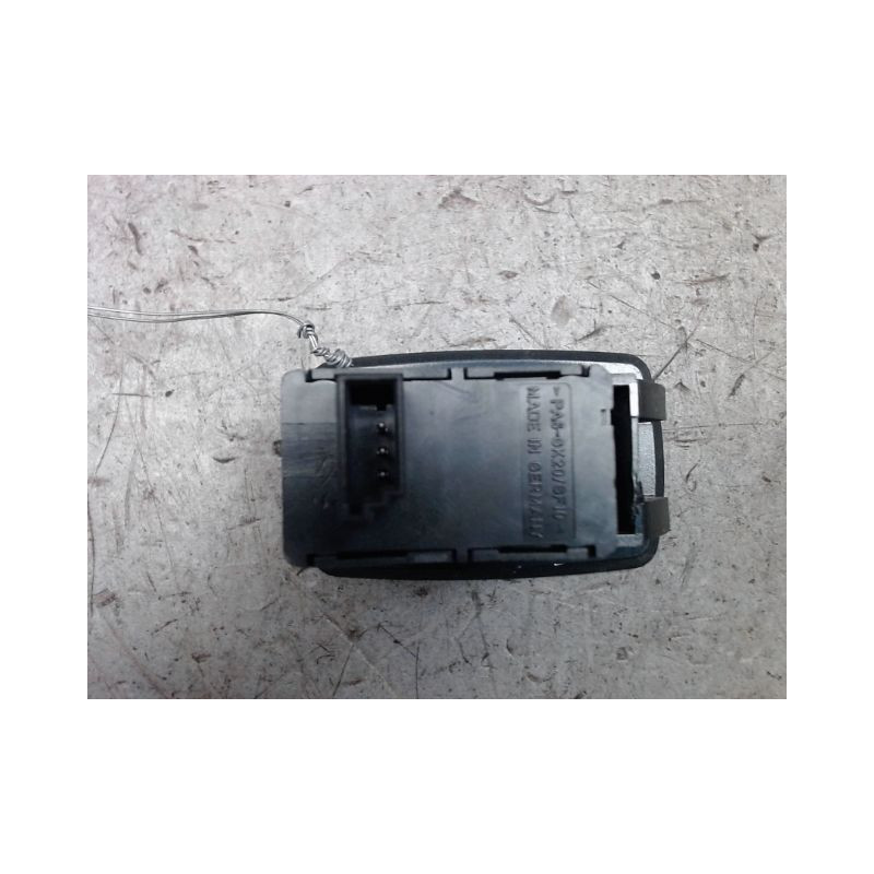 COMMANDE LEVE-GLACE PORTE ARD BMW SERIE 3 E90 PHASE 2 DIESEL