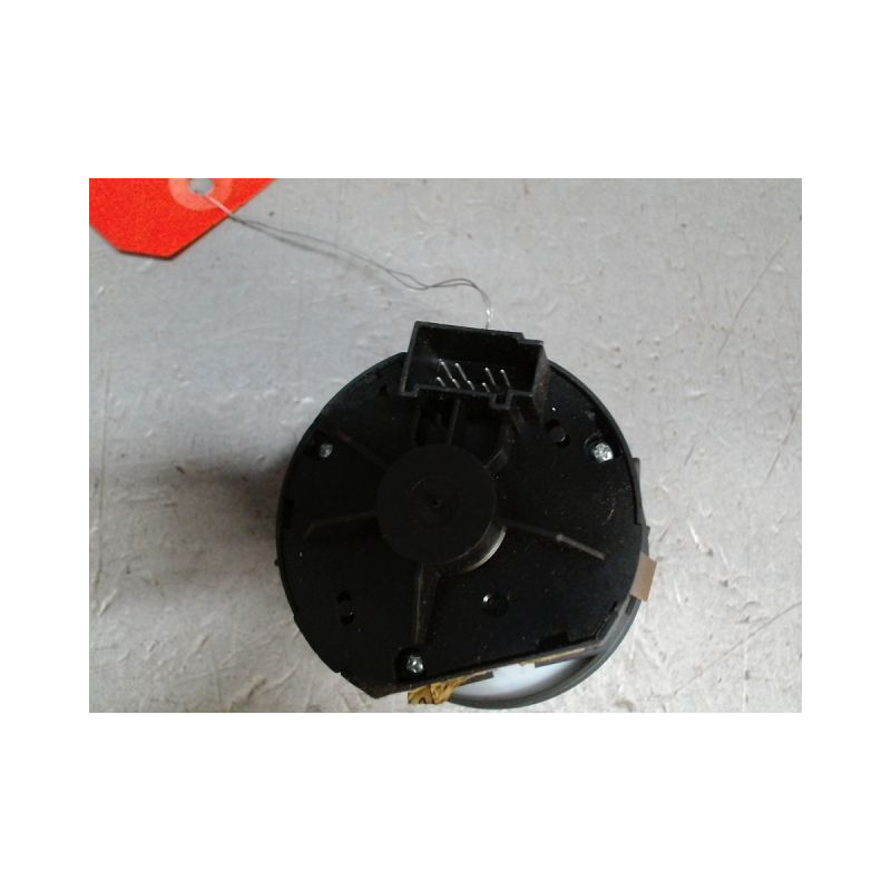 COMMANDE ECLAIRAGE AUDI A6 3 PHASE 1 2.0 TDI - 16V TUR