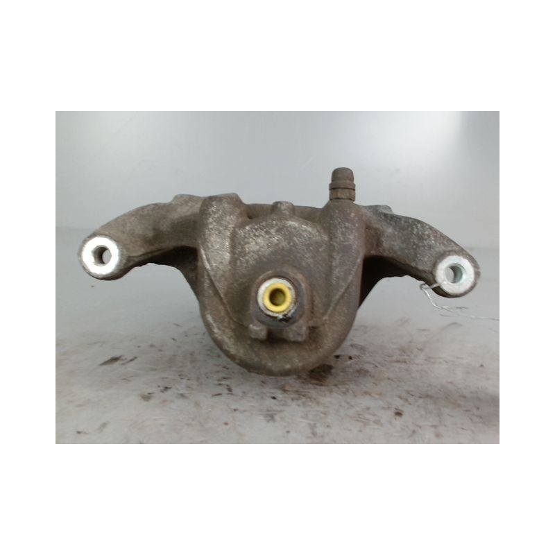 ETRIER DE FREIN AVANT DROIT NISSAN JUKE PHASE 1 1.5 DCI - 8V TURB