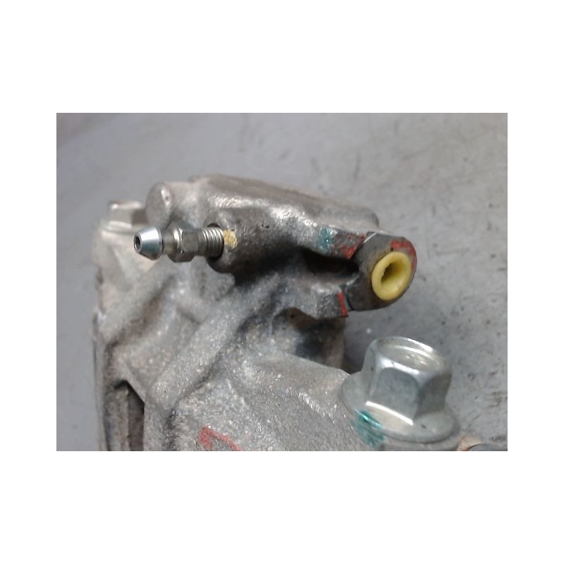 ETRIER DE FREIN ARRIERE DROIT CITROEN C-CROSSER 2.2 HDI - 16V TURBO