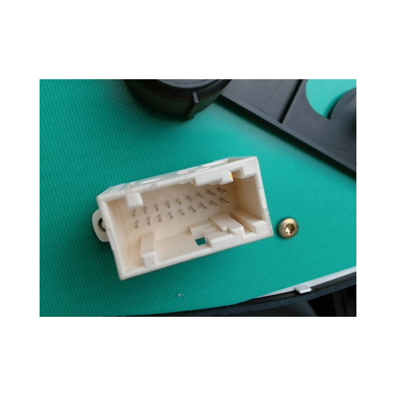 BLOC COMPTEURS PEUGEOT 206  ESSENCE