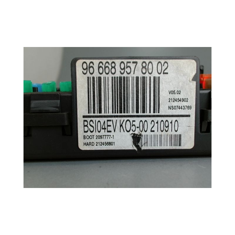 PLATINE FUSIBLE AVANT PEUGEOT 308 1 PHASE 1  DIESEL