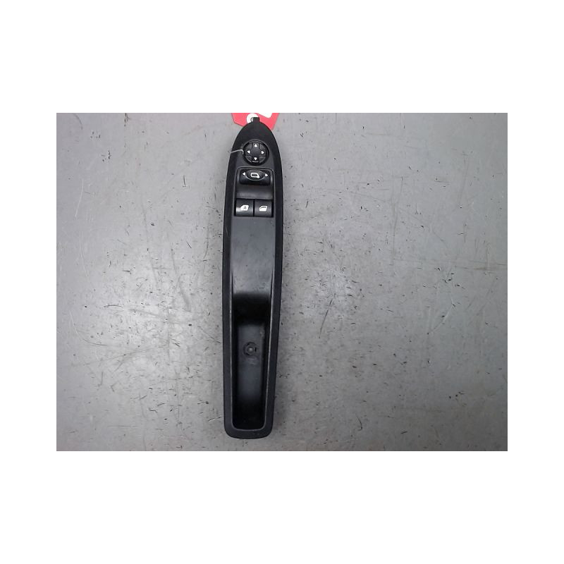 COMMANDE LEVE-GLACE PORTE AVG CITROEN DS3 PHASE 1 1.4 VTI - 16V