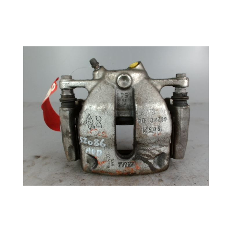 ETRIER DE FREIN AVANT DROIT RENAULT KANGOO 2 PHASE 2 1.5 DCI - 8V