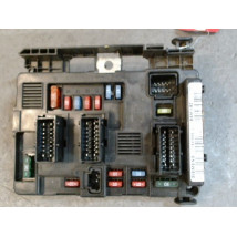 BOITE A FUSIBLES PEUGEOT 206  DIESEL